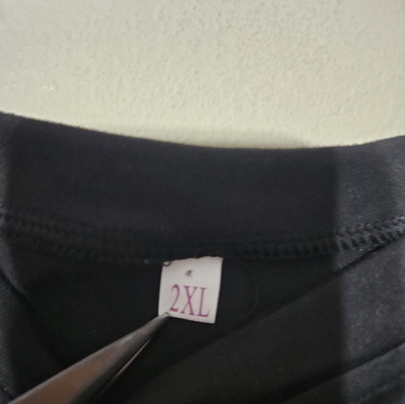 I Need a Beer Tshirt 2XL - Picture 3 of 4